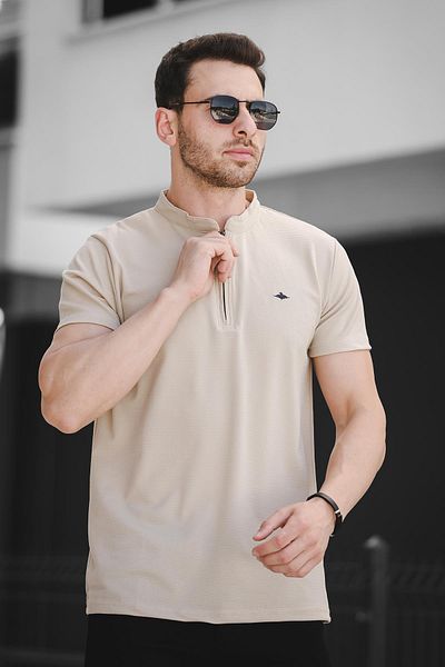 Oksit تي شيرت رجالي من Roderick ذو الياقة على شكل قرص العسل بنصف سحاب