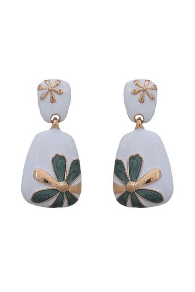 Pelin Aksesuar Smoked Flower Dangle White Design Earrings