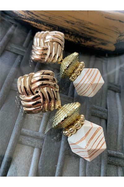 Pelin Aksesuar Striped Cream Wooden Beaded Design Earrings