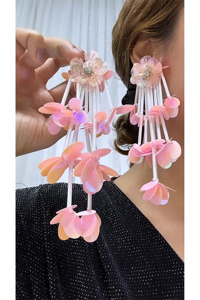 Pelin Aksesuar Pink Long Flower Embroidered Design Earrings