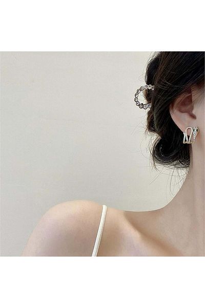 Pelin Aksesuar Snake Patterned Stone Earrings