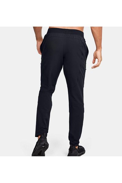 Under Armour بنطال كارجو غير قابل للتشغيل - بنطال رياضي للرجال