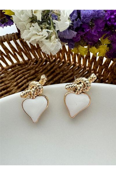 Pelin Aksesuar Heart Earrings - White and Knotted
