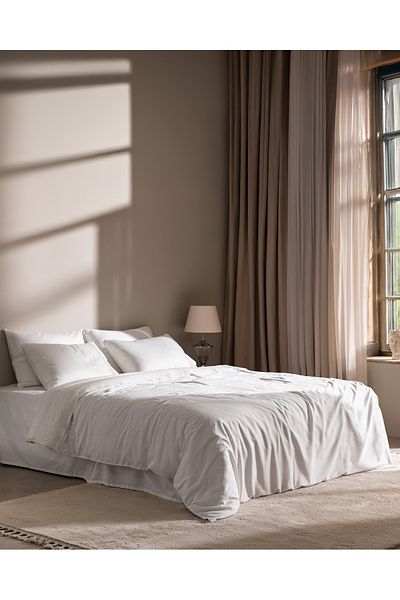 Madame Coco Marion Double 100% Cotton Cropped Satin Duvet Cover Set - White