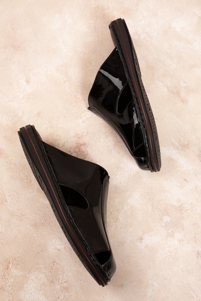 Gondol Hakiki Deri Önü Kapalı Yumusak Taban Terlik kml.103