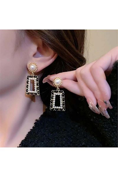 Pelin Aksesuar Black Pearl Rectangle Earrings