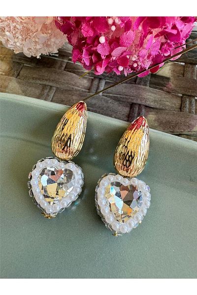 Pelin Aksesuar Crystal and Pearl Three-dimensional Heart Design Earrings