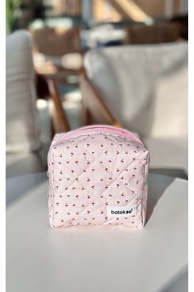 Batekso Crispy Cherry Patterned Makeup Bag - Small Size
