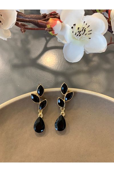 Pelin Aksesuar Black Crystal Stone Leaf Earrings