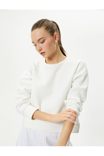 Koton Basic Sports Crop φούτερ με άνετη εφαρμογή βαμβακερή λαιμόκοψη με μακρύ...