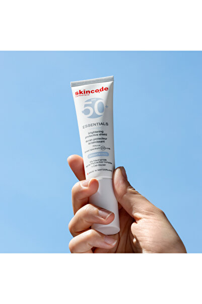 Skincode Aydınlatıcı Etkili Güneş Koruyucu Krem - Brightening Protective Shield Spf 50+++ 30 Ml