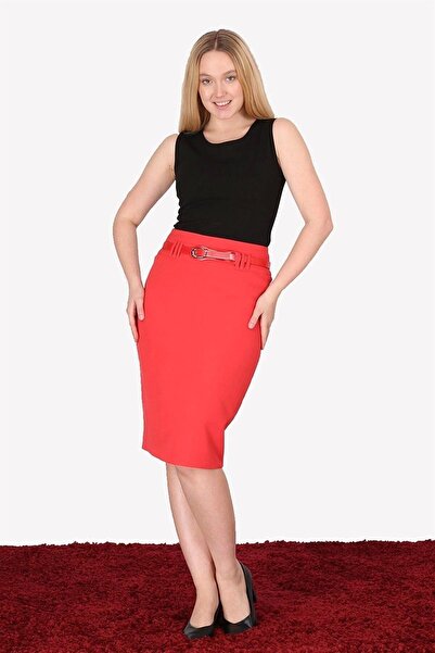 Apsen Collection تنورة نسائية من Apsen موديل 1984-63 بتفاصيل حزام نارتشيزيوي،...