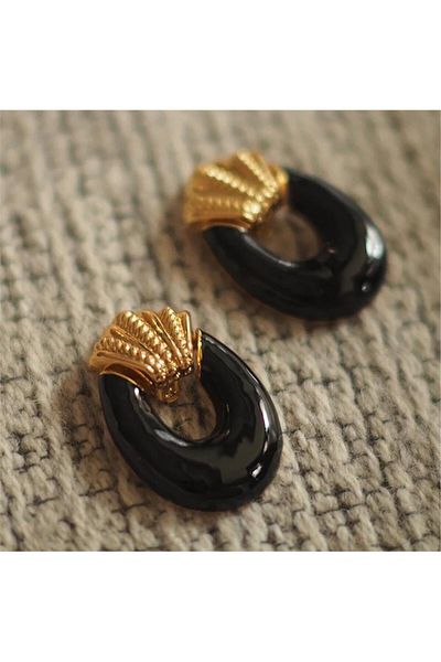 Pelin Aksesuar Large Oval Black Enamel Gold Mussel Earrings