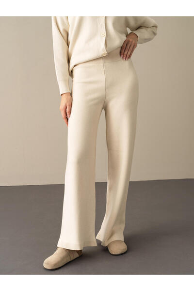 Xint Kadın Ekru Esnek Dokulu Regular Fit Triko Pantolon