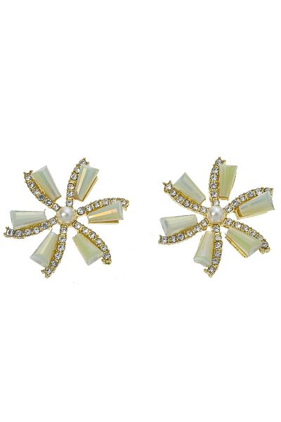 Pelin Aksesuar Cream Crystal Embroidered Flower Earrings