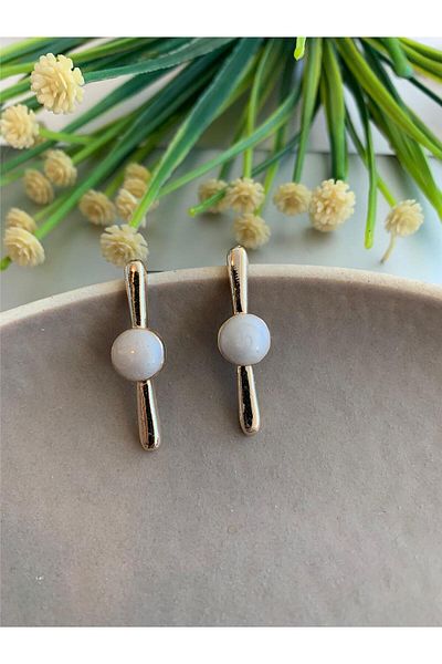 Pelin Aksesuar Cream Circle and Stick Earrings