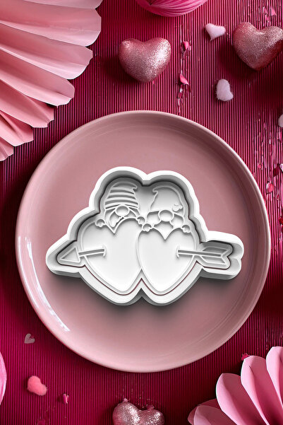 Deep Sweet ملفات تعريف الارتباط Heart Gnomes - مع السهم والقطع وتشكيل العجين