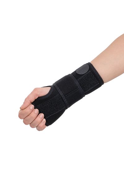 Wingmed Right Left Usable All Size Hand Wrist Brace W309
