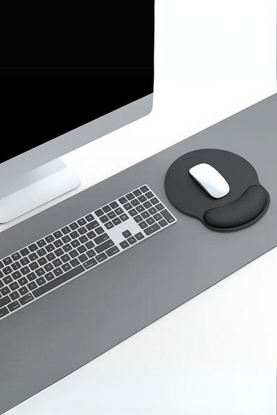 BLACK DEER لوحة ماوس مريحة ممتازة غير قابلة للانزلاق - باللون الأسود مع مسند للمعصم