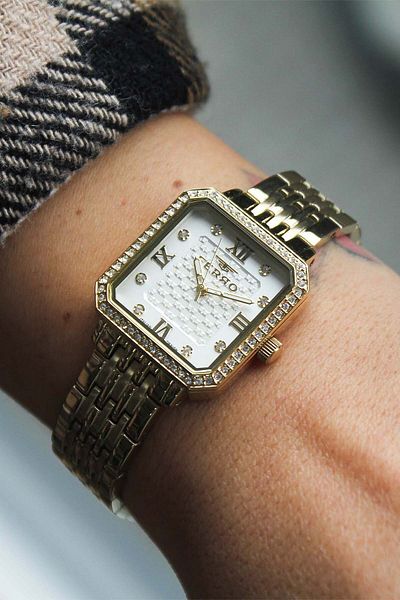 FERRO F40142B Women's Watch with Steel Band