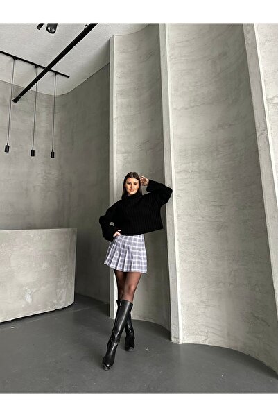 LePold Mini Plaid Pleated Skirt