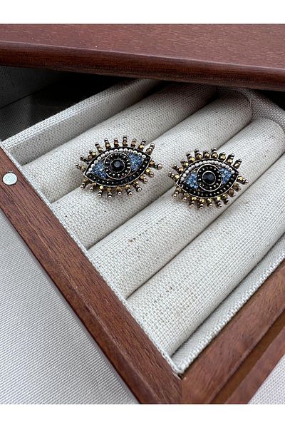 Jerie Vintage Eye Earrings with Crystal Stone Detail