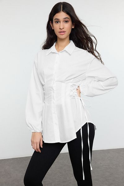 Trendyol Modest Detailní tkaná košile Ecru v pase TCTSS25TG00003
