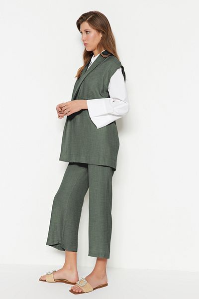 Trendyol Modest Khakifarbenes Kimono- und Hosen-Set im Leinen-Look – TCTSS23US00061
