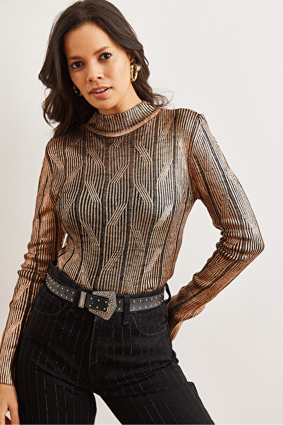 Olalook Women's Bronze Stand Collar Diamond Patterned Metallic Knitwear Sweater Kzk- 19000943