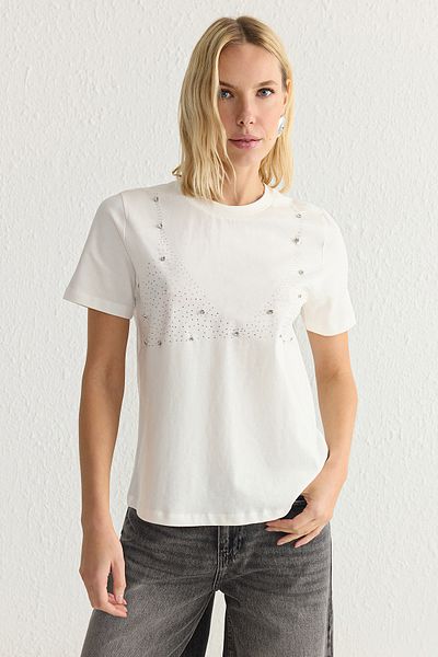 Trendyol Collection Ecru Stone Detailed 100% bavlna Regular Fit tričko - Twoss25Ts00016