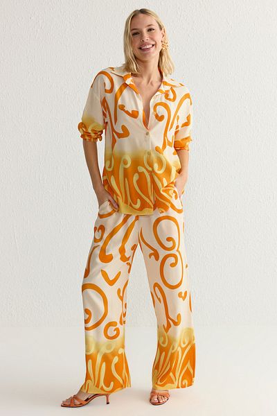 Trendyol Collection Orangefarbenes, gewebtes Unter- und Oberteil-Set TWOSS24AU00082
