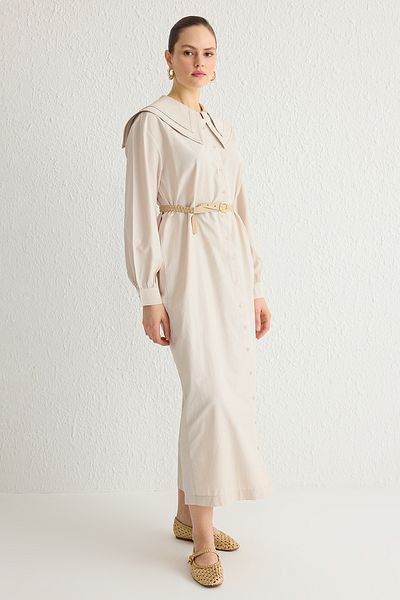 Trendyol Modest Beigefarbenes, kontrastierendes, detailliertes, gewebtes Kleid mit doppeltem Kragen TCTSS25EB00000