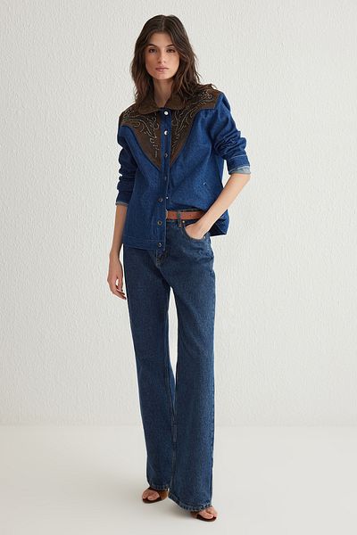 Trendyol Collection Μπλε σουέντ γιακάς με κέντημα με στρας Λεπτομερές τζιν μπουφάν TWOSS25CE00020