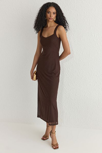 Trendyol Collection Braunes, mit Tüll gefüttertes, schickes Abendkleid mit glänzenden Strasssteinen TPRSS25AE00006
