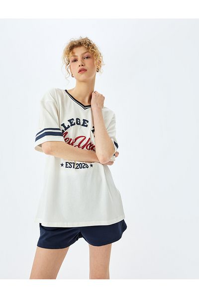 Koton College Printed V-Neck Short Sleeve Ribbed Oversize T-Shirt