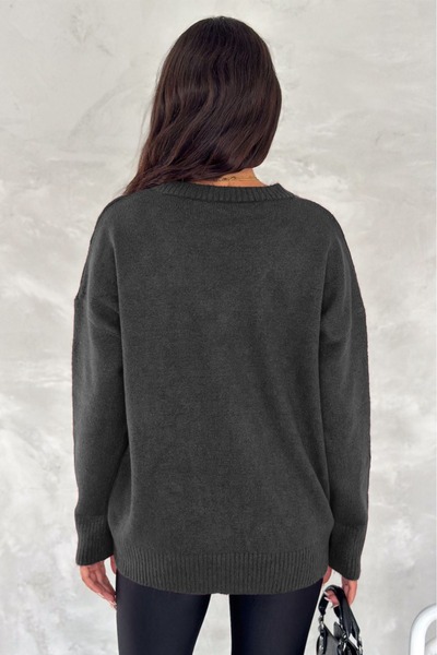 FEMELLE Kadın Antrasit V Yaka Standart Beden Oversize Basic Triko Kazak