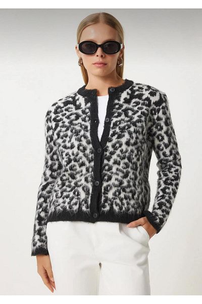 MODASPARK Gray Black Leopard Print Buttoned Women's Knitwear Soft Textured Short Cardigan