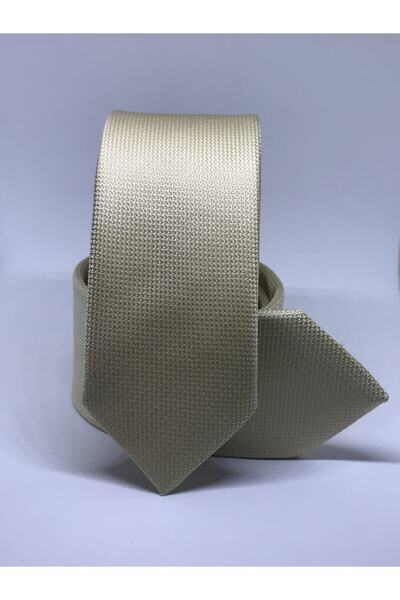 Kravat Gezegeni ربطة عنق بنمط عين الطير أكسفورد بقصة ضيقة باللون البيج الفاتح