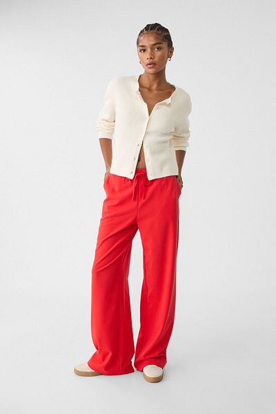 Stradivarius بنطلون أنيق طويل وفضفاض