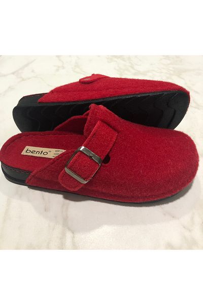 BENTO Women's Felt Red House Slippers K9584