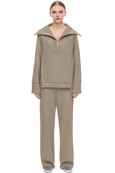 QUO EKIDA Sweatshirt