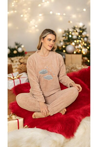 MODA Kadın Bulut Desenli Peluş Pijama Takımı