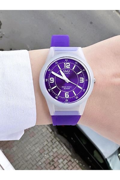 Q&Q Women's Waterproof Plastic Cord Wristwatch