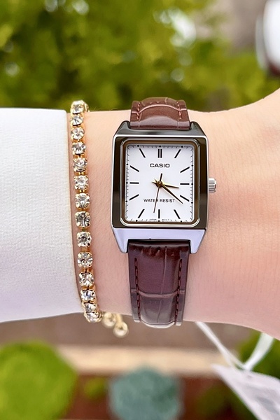Casio Kasası Gümüş Kordonu Kahverengi Renk Kadın Kol Saati