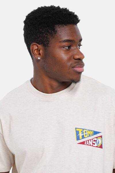 Tommy Jeans Erkek Tişört