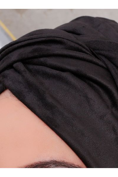 Differenza Boneta de piele intoarsa neagra