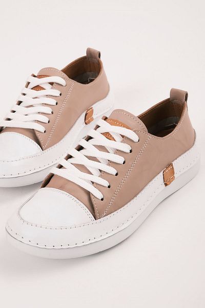 Lal Shoes & Bags Pantofi casual cu șireturi Races, bej, din piele naturală