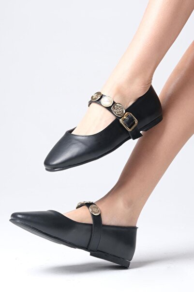 Mio Gusto Victoria Black Color Buckle Detailed Blunt Toe Women's Ballerina Shoes