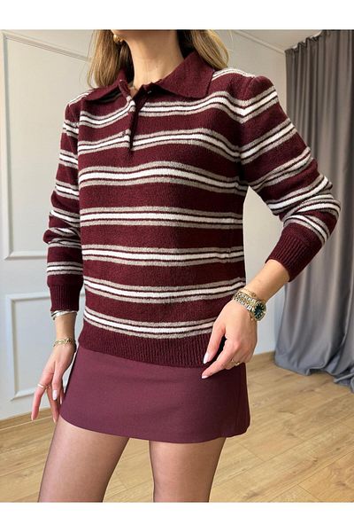 Size Özgü Burgundy Striped Collar Buttoned Sweater