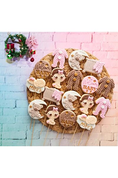 Tatlı Armağanlar Çubuklu İsimli Gold Welcome Baby Bebe Tulumu Ayda Ayıcık ve Beşik Model Butik Kurabiye - 20 Adet